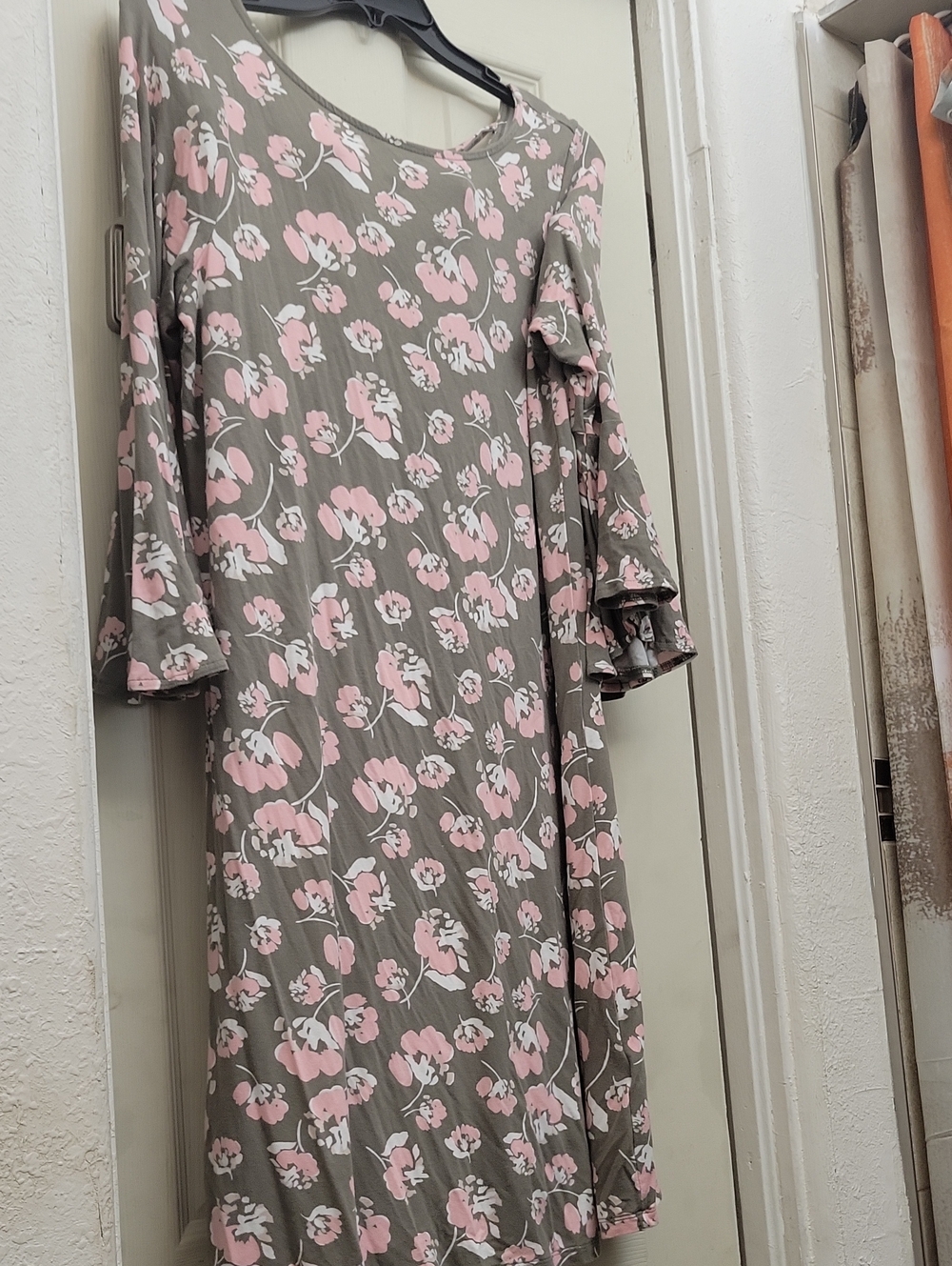 Jones New York Taupe Dress with Pink Floral Print